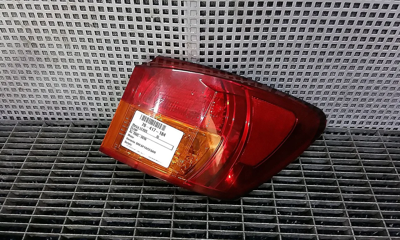 STOP DREAPTA LEXUS IS II 2005-2013