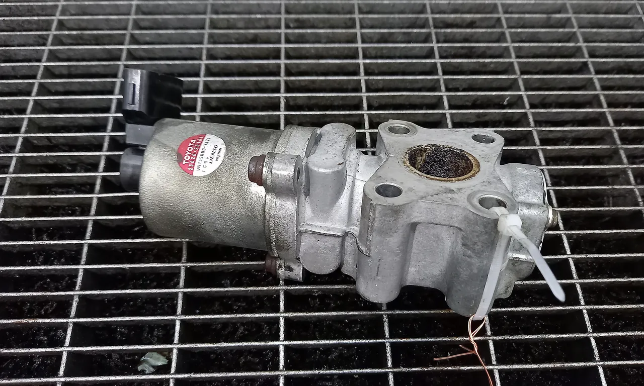 SUPAPA EGR LEXUS IS II 2005-2013