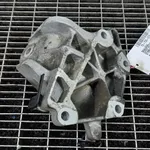 SUPORT MOTOR STANGA LEXUS IS II 200d 2005-2013 oe-1232526020, vedere laterala