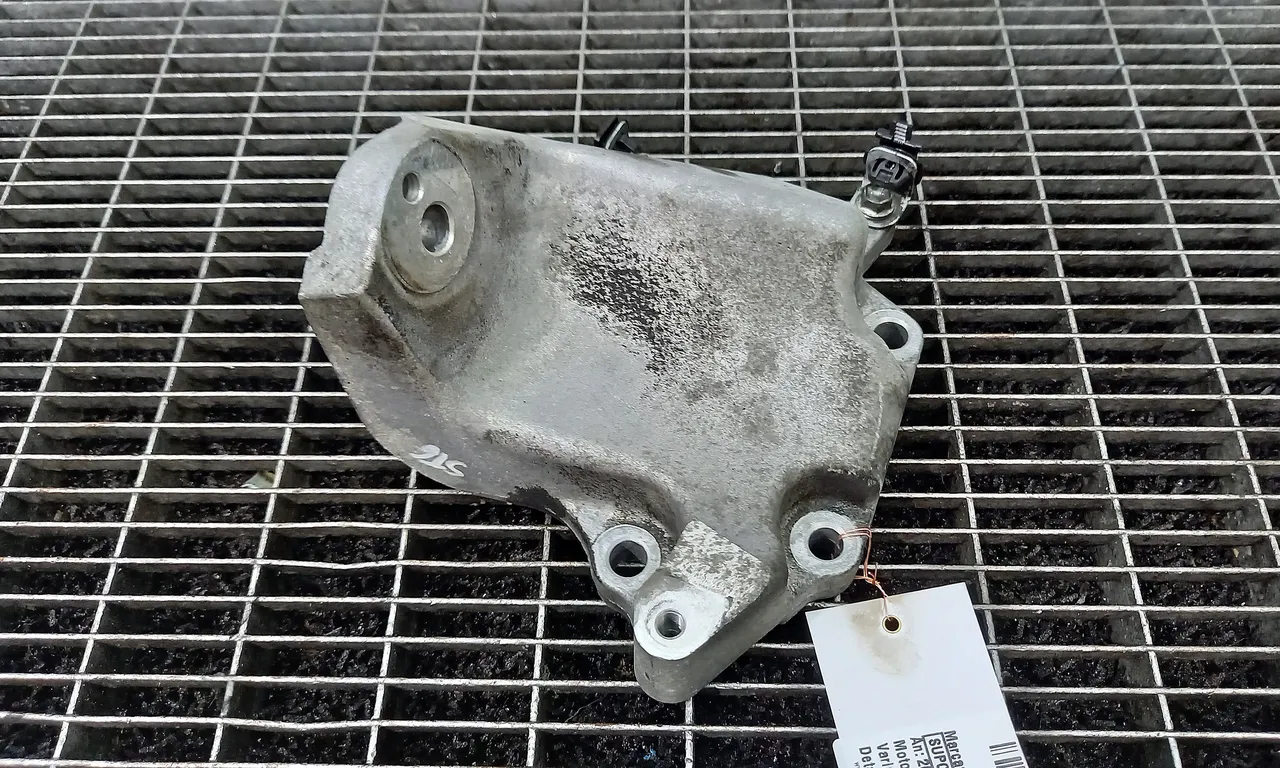 SUPORT MOTOR STANGA LEXUS IS II 2005-2013