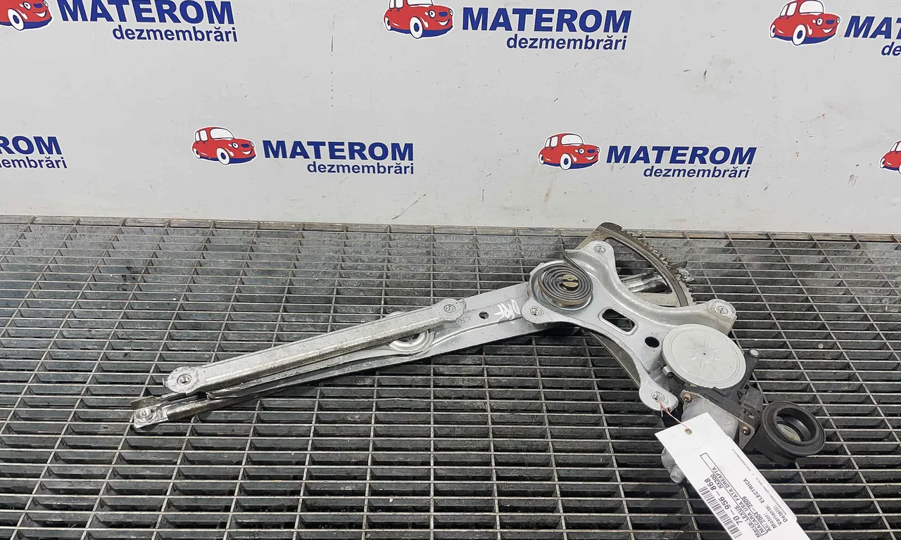 MACARA USA FATA DREAPTA LEXUS RX 2003-2008