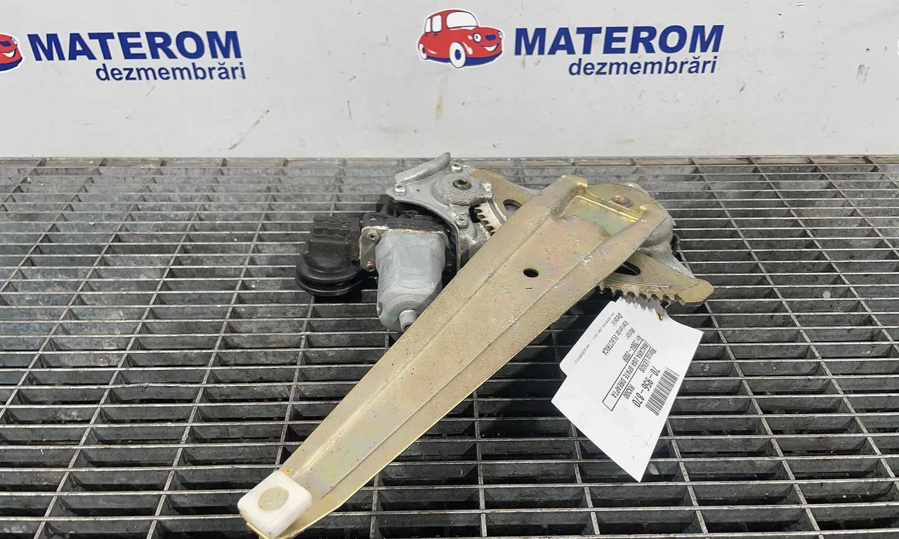 MACARA USA SPATE DREAPTA LEXUS RX 2003-2008