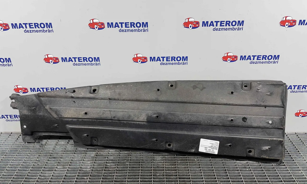 SCUT SUB MASINA LEXUS RX 2003-2008