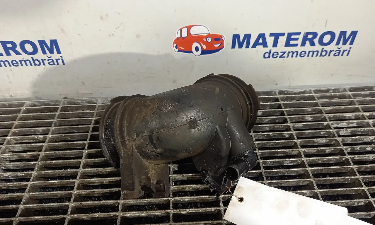 FURTUN ADMISIE AER MAZDA 2 2007-2015