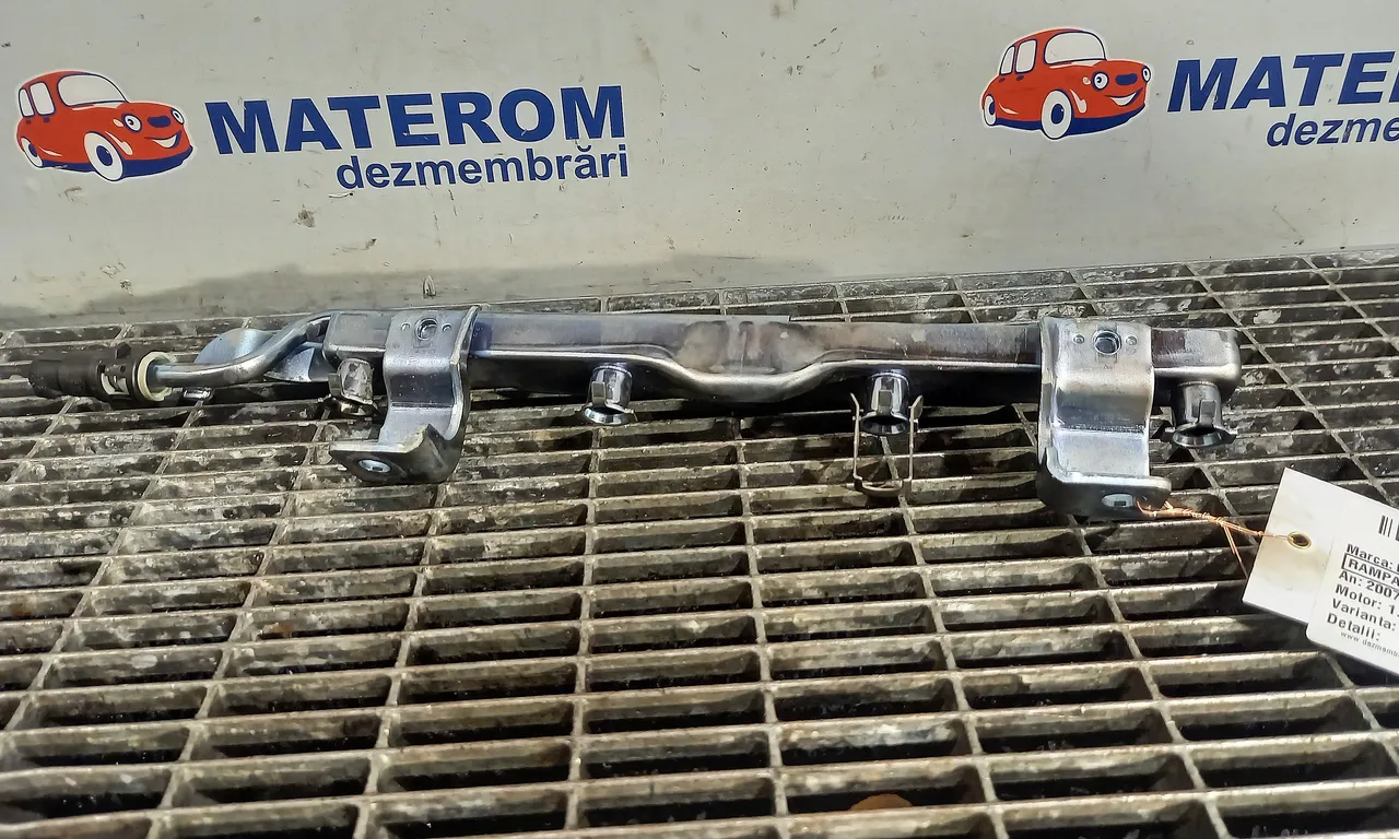 RAMPA INJECTIE MAZDA 2 2007-2015