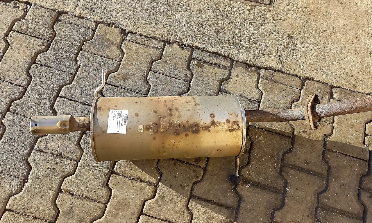 TOBA SPATE MAZDA 2 2007-2015