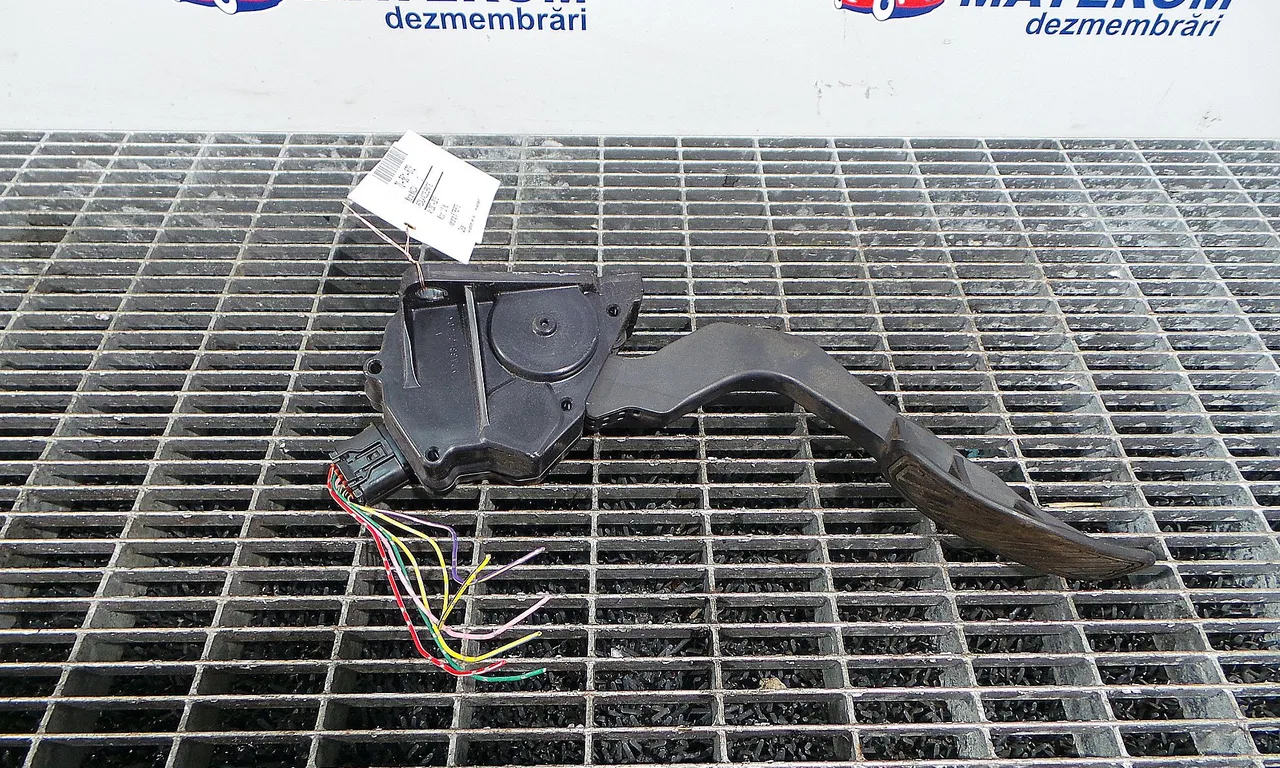 PEDALA ACCELERATIE MAZDA 2 2007-2015
