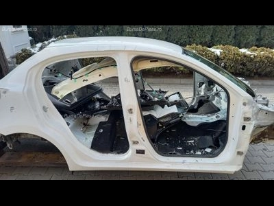 STALP MIJLOC DREAPTA MAZDA 2 1.5 2014-2019 oe D0YH70360, vedere frontata