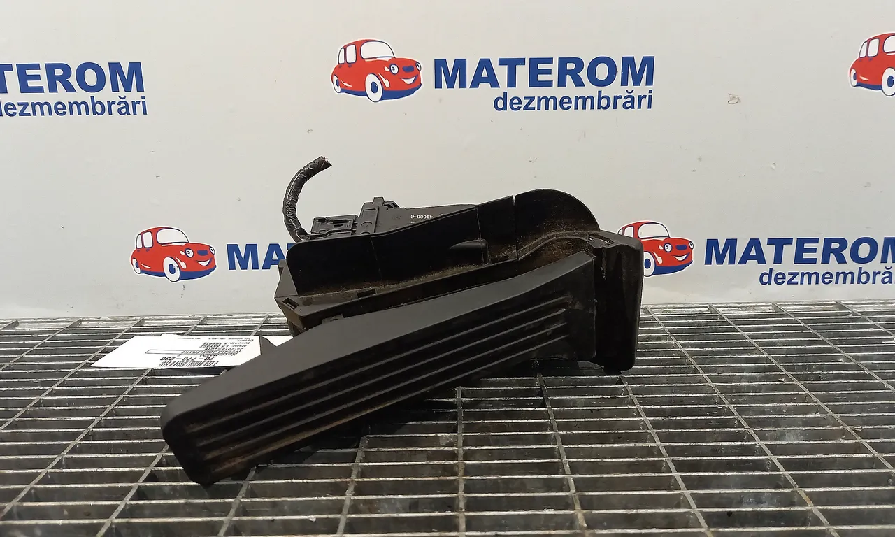 PEDALA ACCELERATIE MAZDA 2 2014-2019