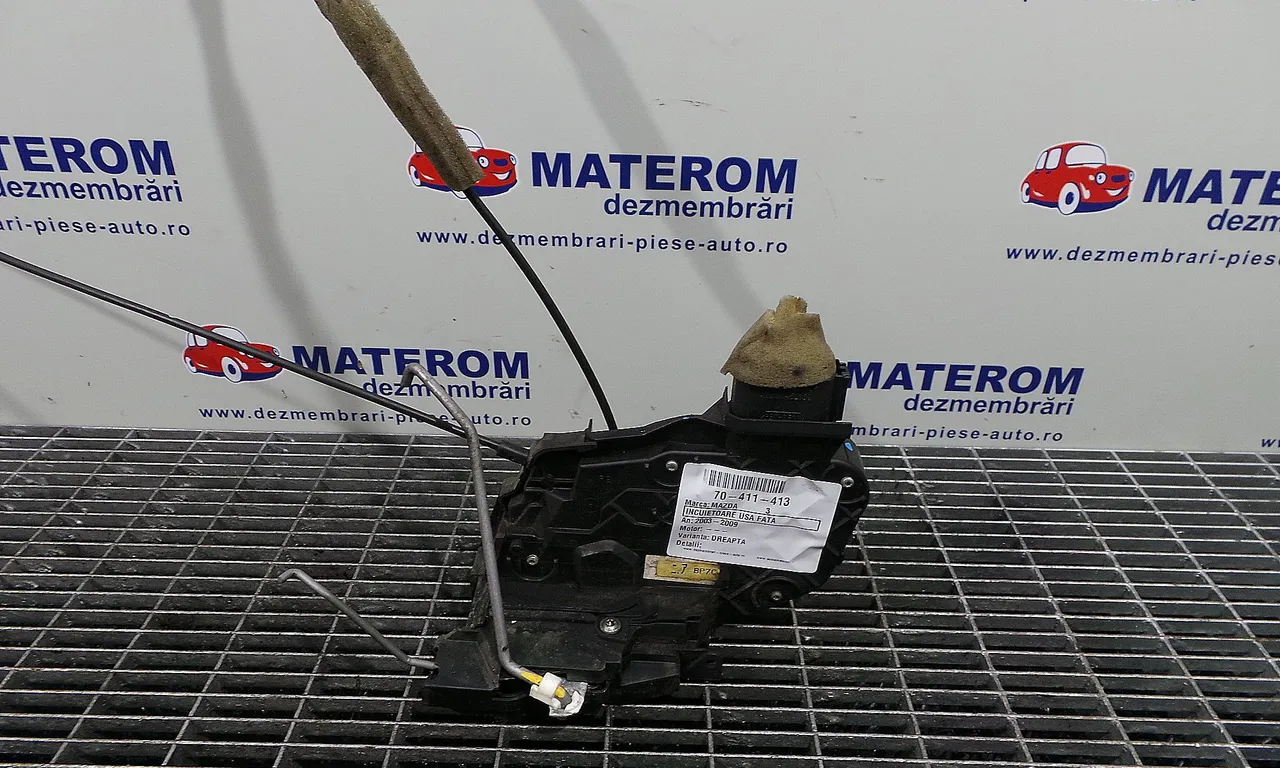INCUIETOARE USA FATA DREAPTA MAZDA 3 2003-2009