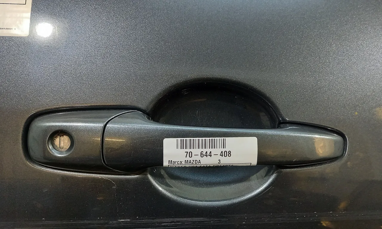 MANER USA FATA DREAPTA MAZDA 3 2003-2009