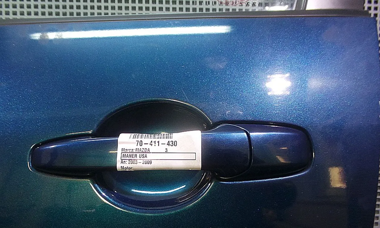 MANER USA FATA STANGA MAZDA 3 2003-2009
