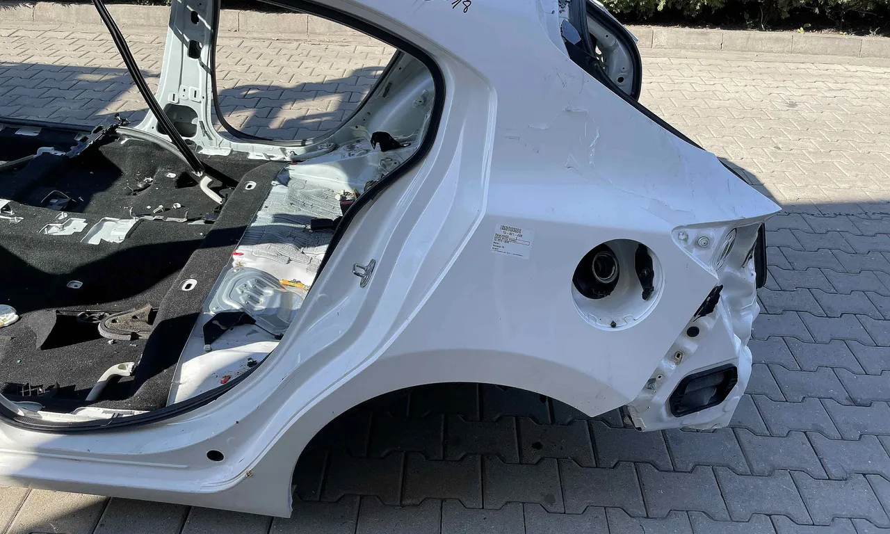 ARIPA SPATE STANGA MAZDA 3 2013-2019