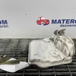 INCUIETOARE USA SPATE DREAPTA MAZDA 3 2.2 D 2013-2019 oe-BHS272310B, vedere laterala