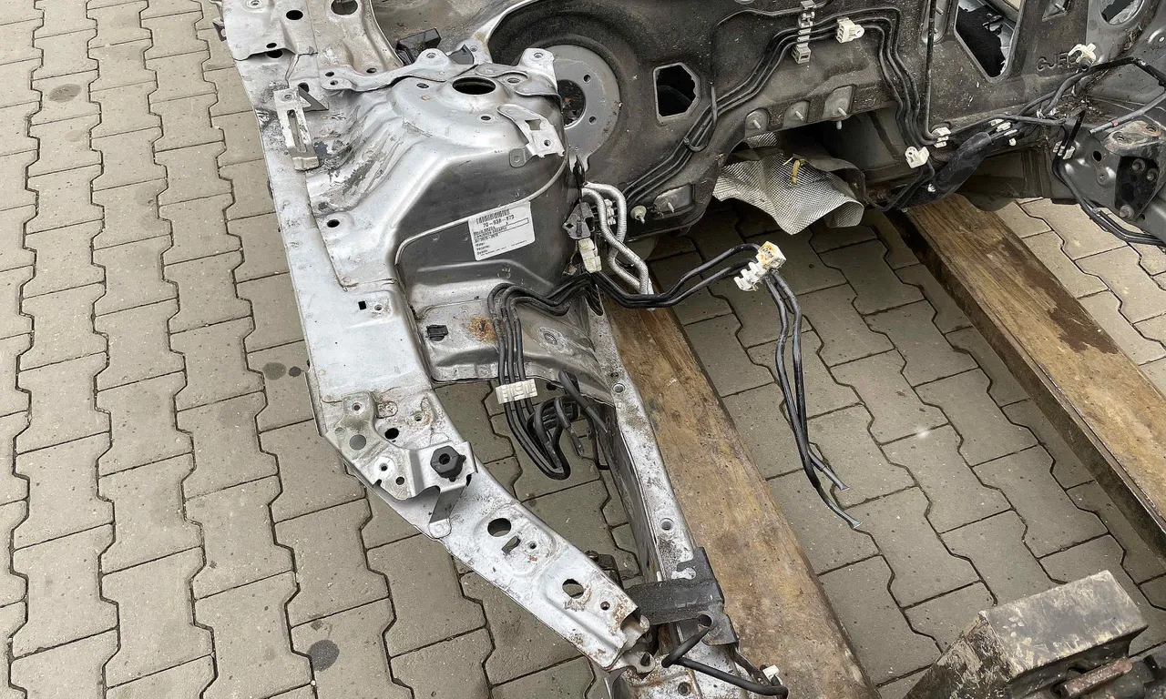 LONJERON DREAPTA MAZDA 3 2013-2019
