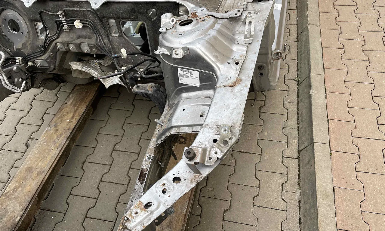 LONJERON STANGA MAZDA 3 2013-2019