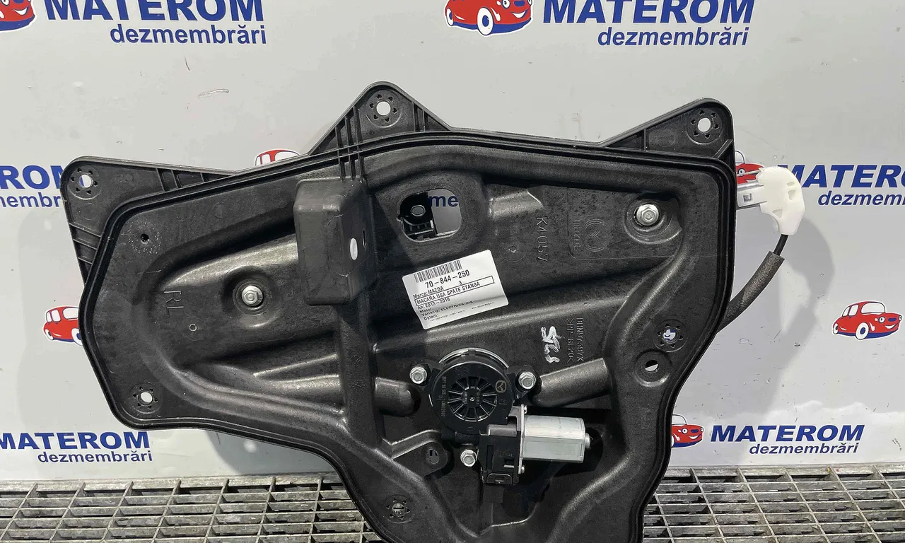 MACARA USA SPATE STANGA MAZDA 3 2013-2019