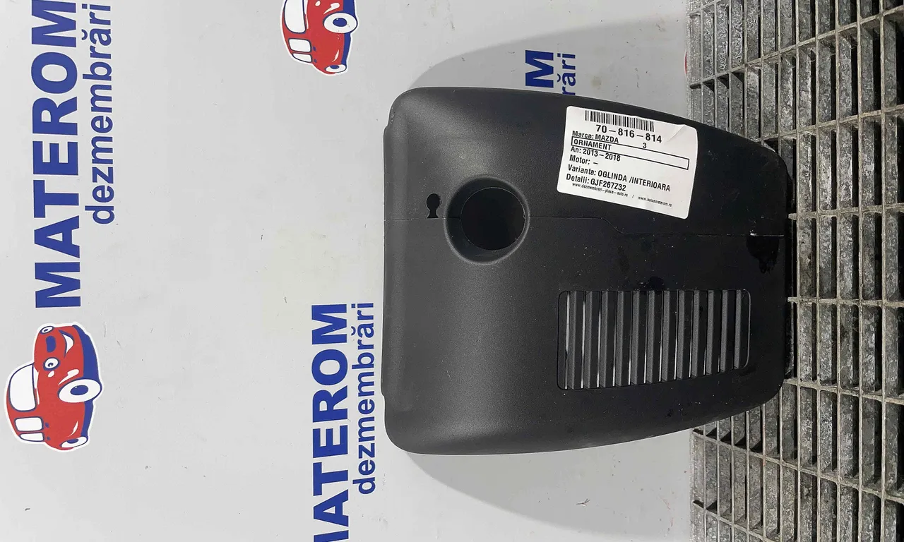 ORNAMENT OGLINDA MAZDA 3 2013-2019