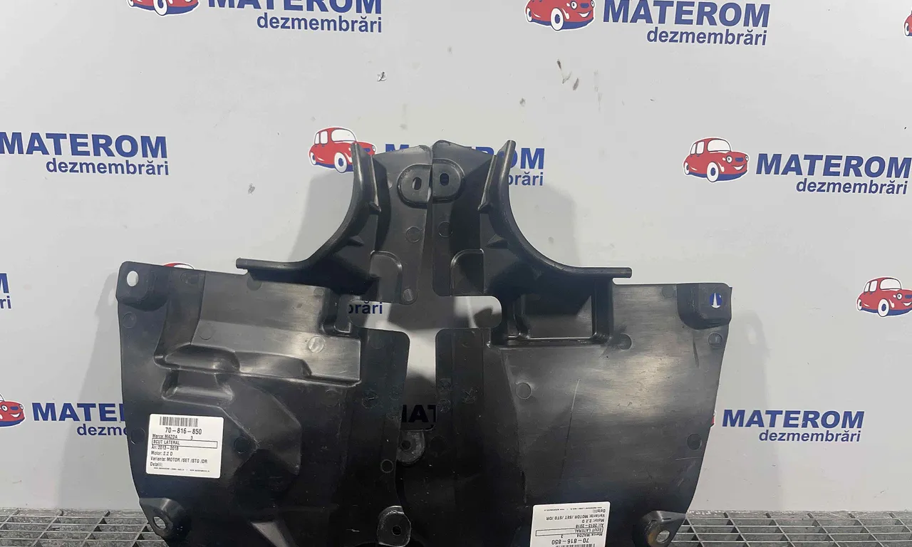SCUT LATERAL MAZDA 3 2013-2019