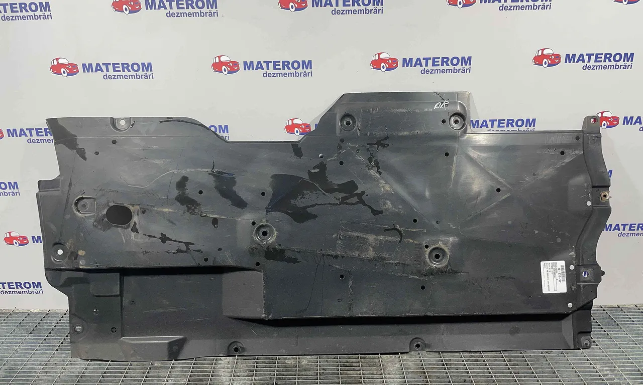 SCUT SUB MASINA MAZDA 3 2013-2019