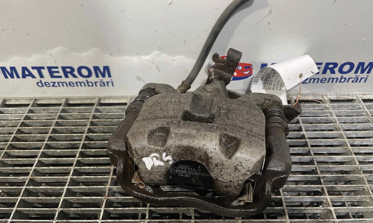 ETRIER SPATE DREAPTA MAZDA 3 2013-2019