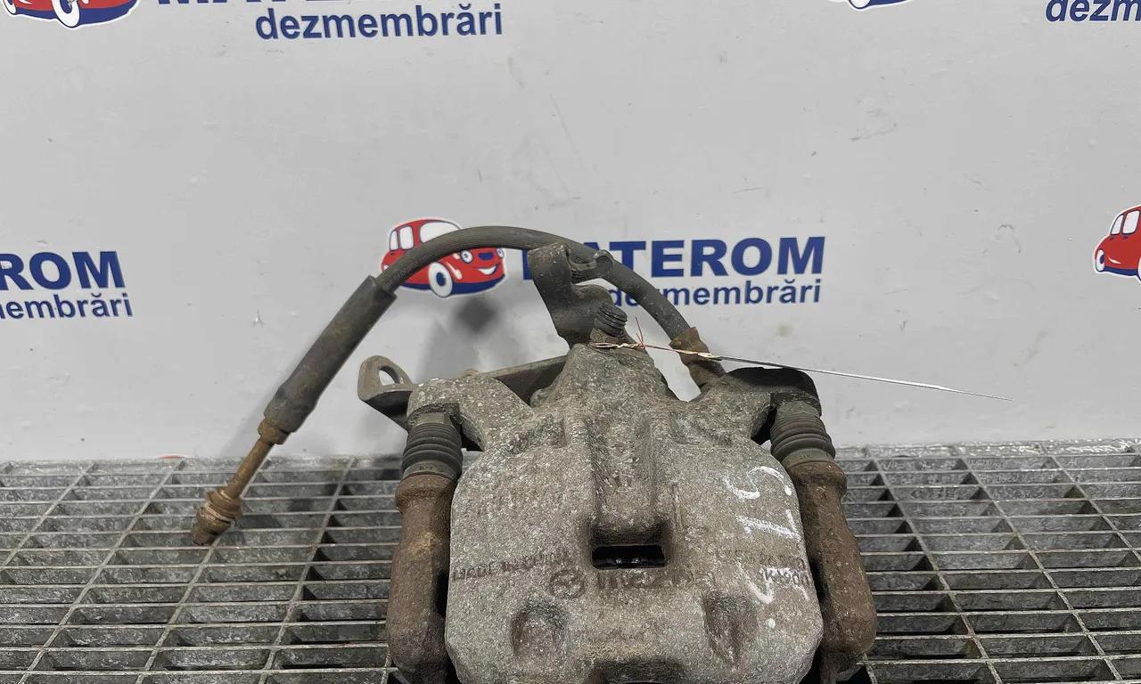 ETRIER SPATE STANGA MAZDA 3 2013-2019