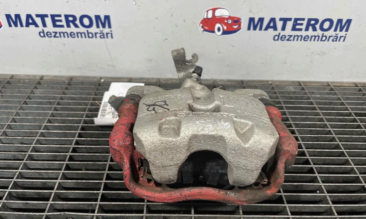 ETRIER SPATE STANGA MAZDA 3 2013-2019