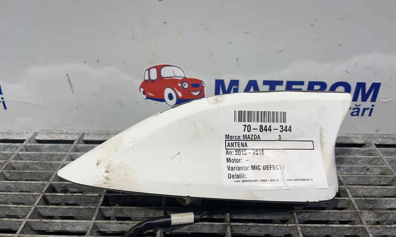 ANTENA MAZDA 3 2013-2019