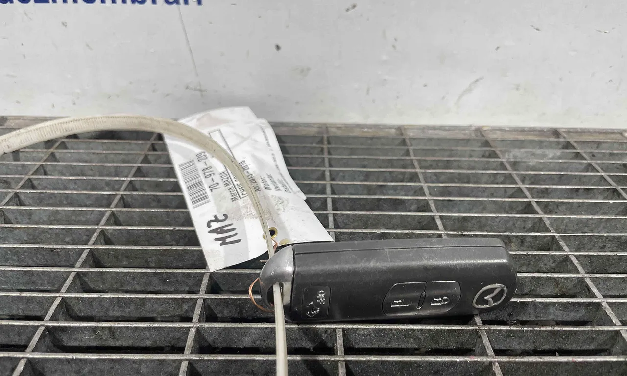 CHEIE CONTACT MAZDA 3 2013-2019