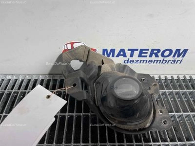 HALOGEN DREAPTA MAZDA 3 2.2 D 2013-2019 oe B63B51680A, vedere frontata
