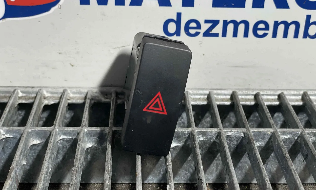 INTRERUPATOR AVARIE MAZDA 3 2013-2019