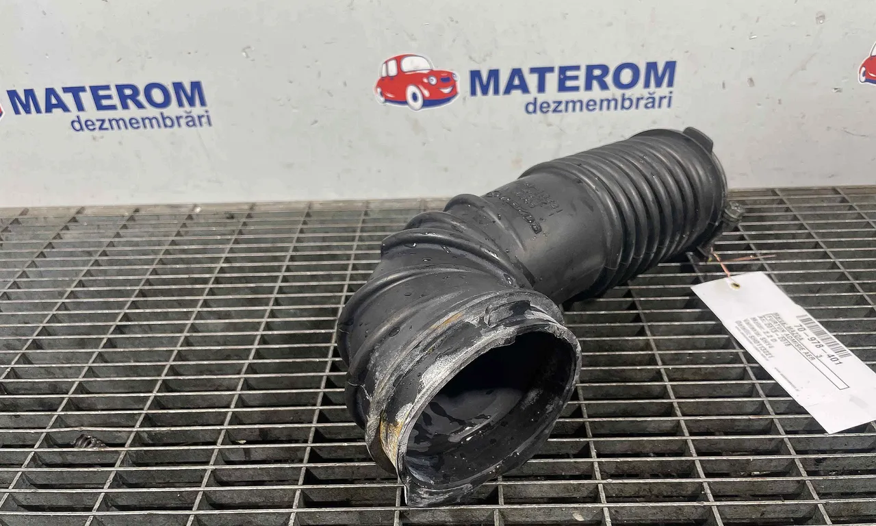 FURTUN ADMISIE AER MAZDA 3 2013-2019