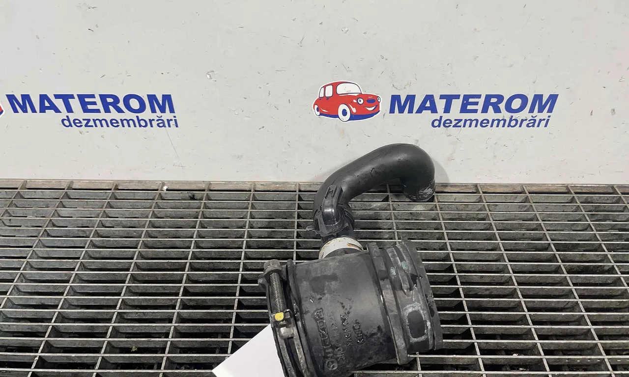 FURTUN ADMISIE AER MAZDA 3 2013-2019