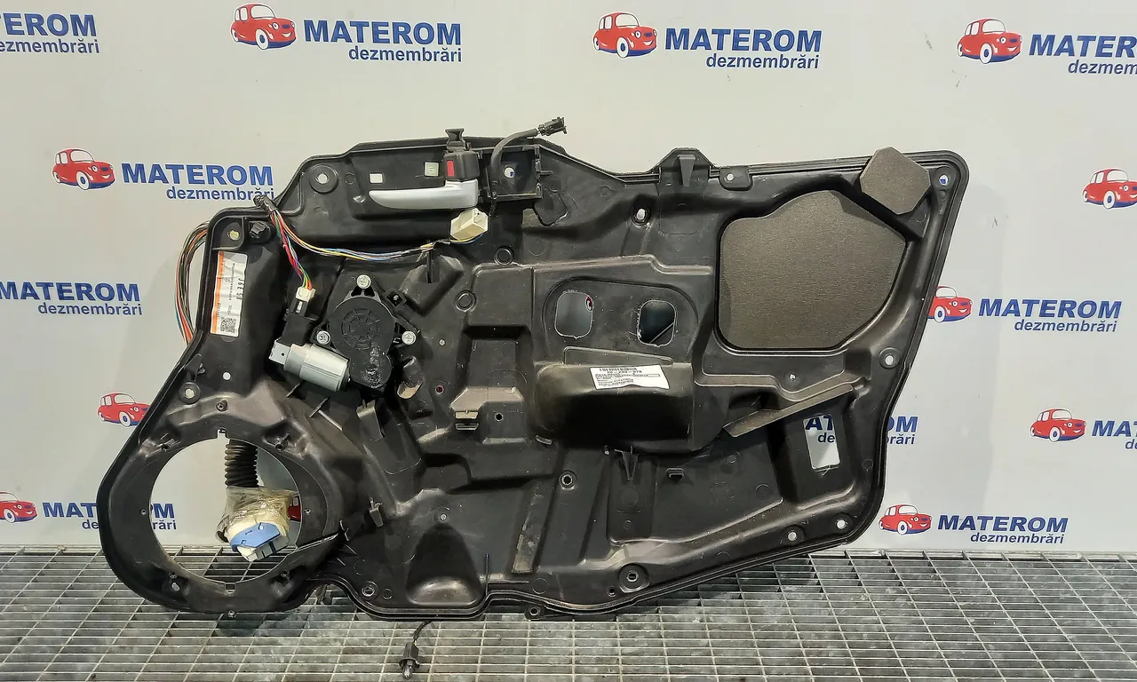 MACARA USA FATA DREAPTA MAZDA 6 2002-2008