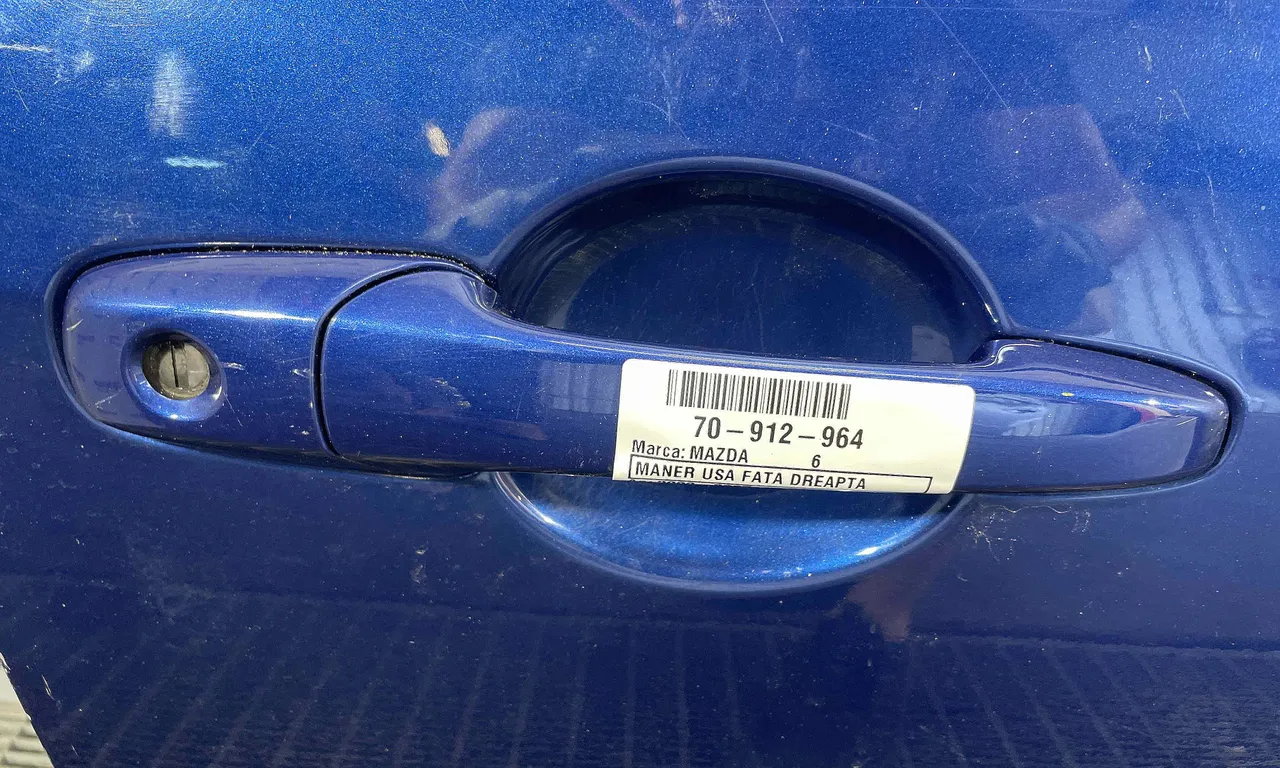 MANER USA FATA DREAPTA MAZDA 6 2002-2008