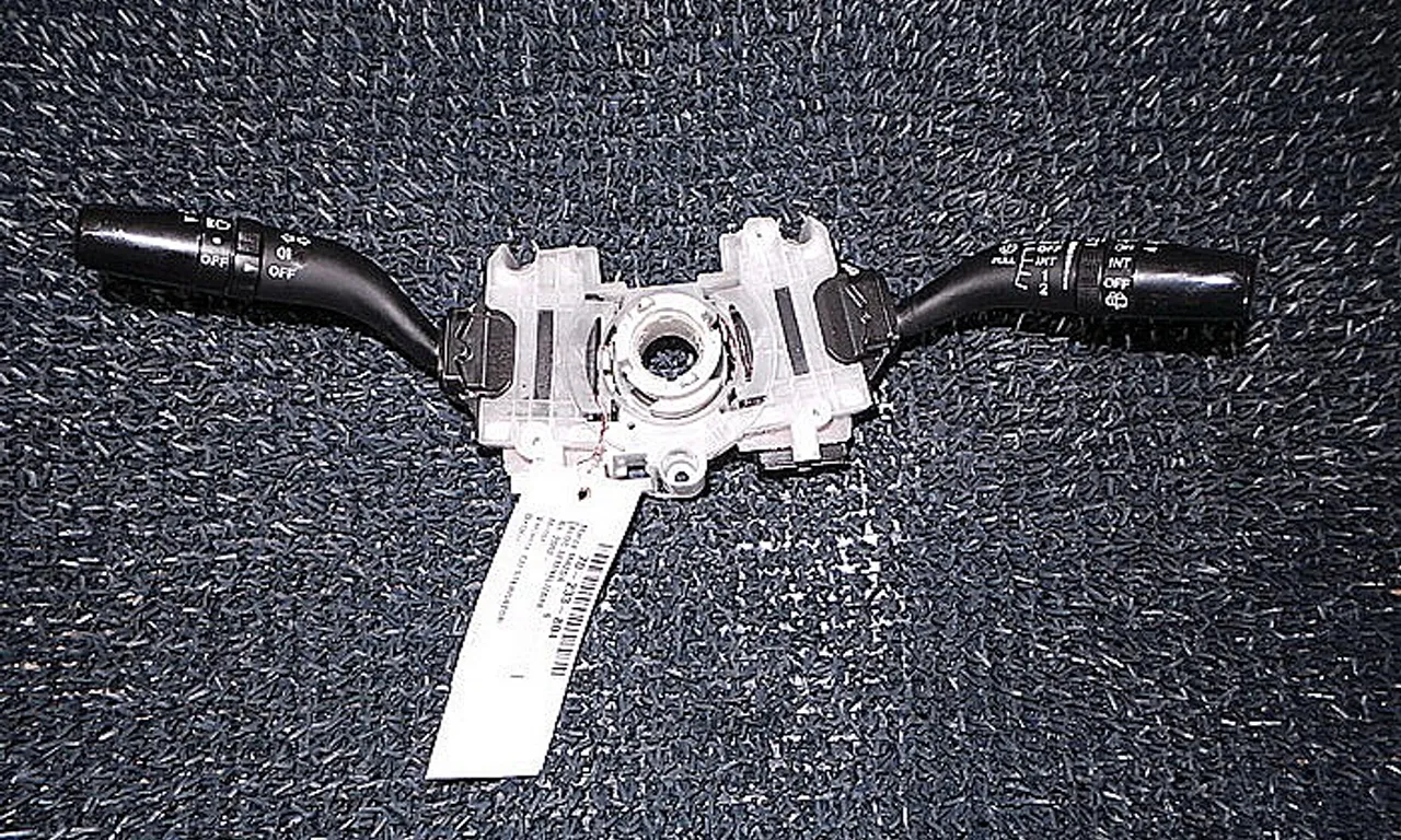 BLOC SEMNALIZARE MAZDA 6 2002-2008