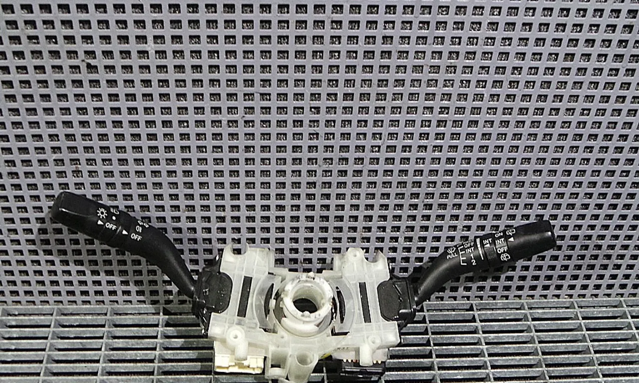 BLOC SEMNALIZARE MAZDA 6 2002-2008