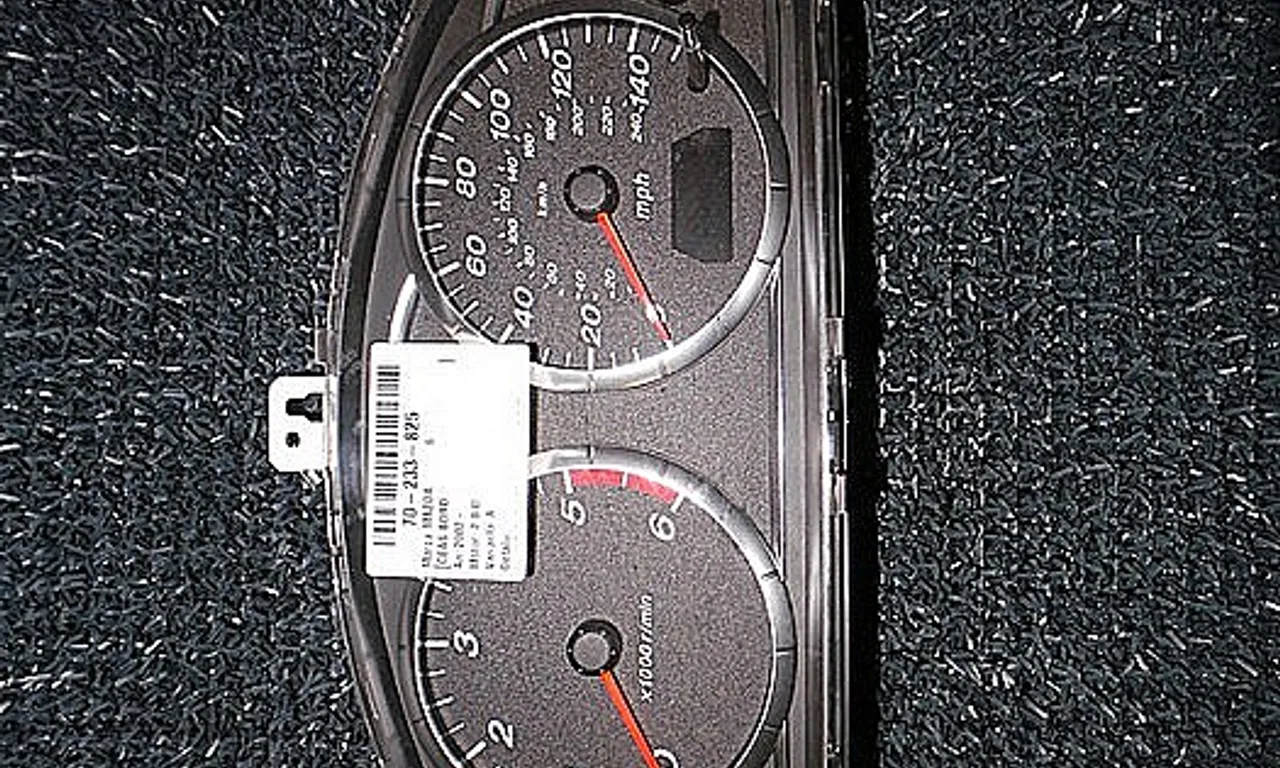 CEAS BORD MAZDA 6 2002-2008