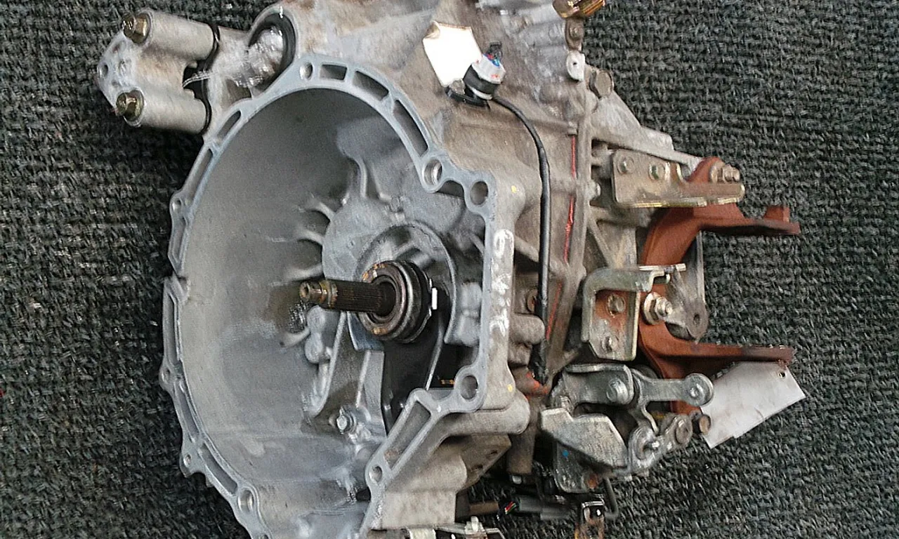 CUTIE VITEZE MAZDA 6 2002-2008