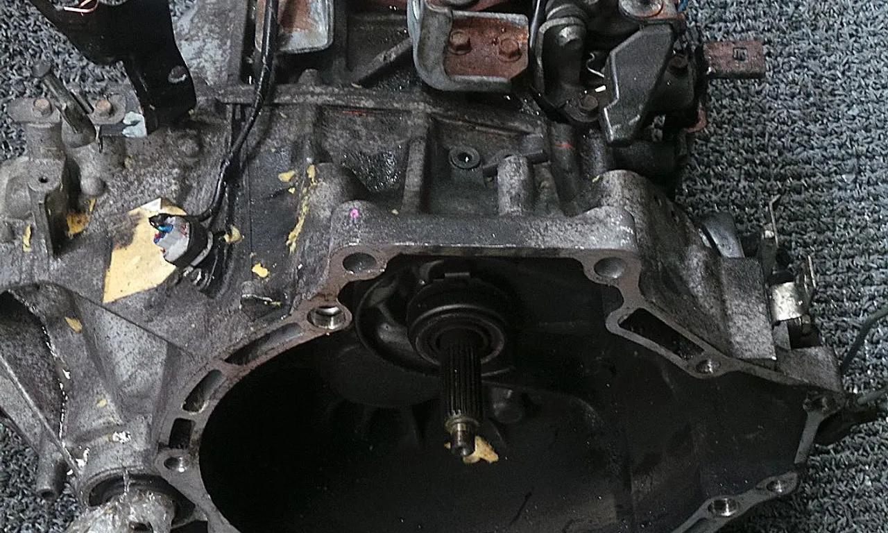 CUTIE VITEZE MAZDA 6 2002-2008