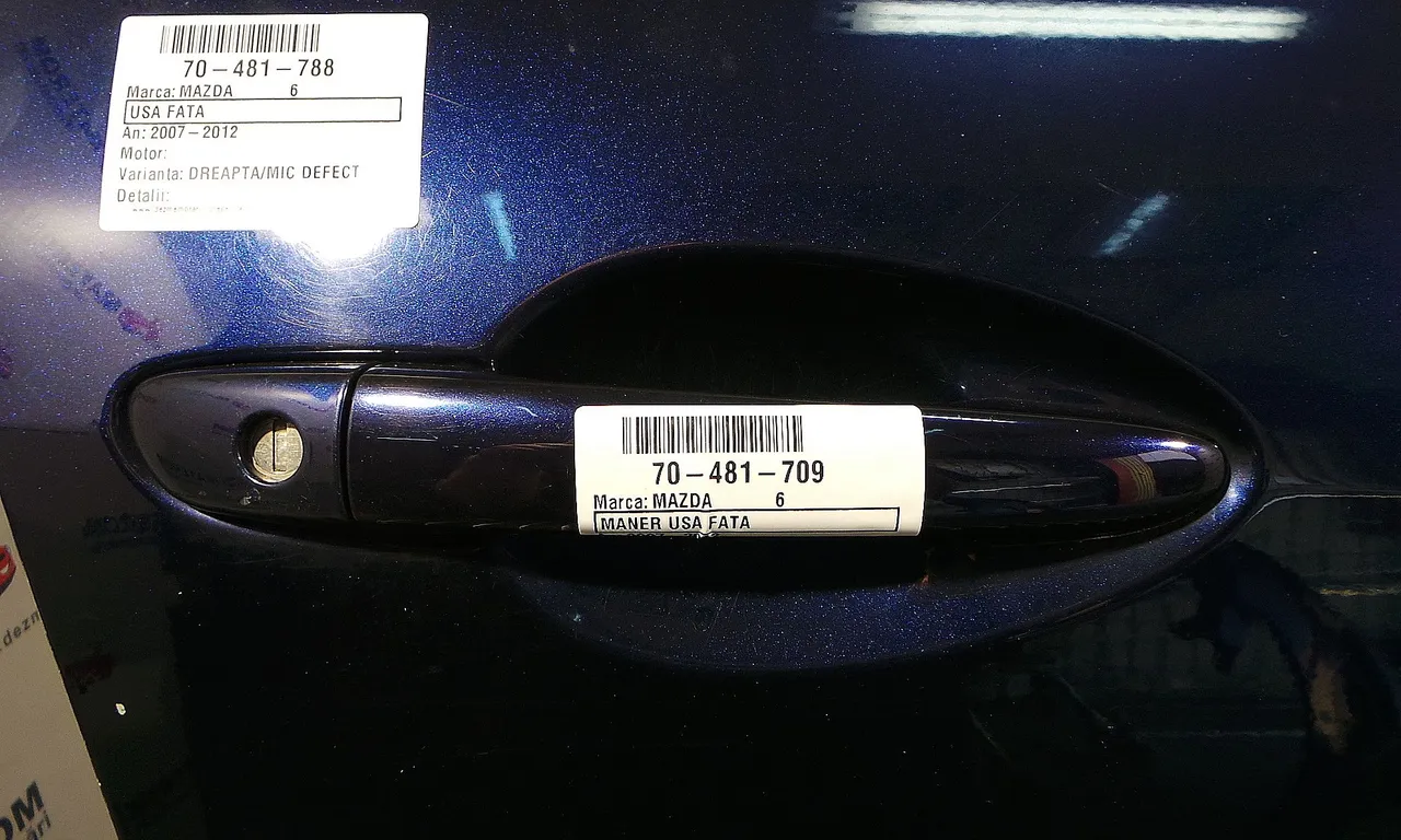 MANER USA FATA DREAPTA MAZDA 6 2007-2013