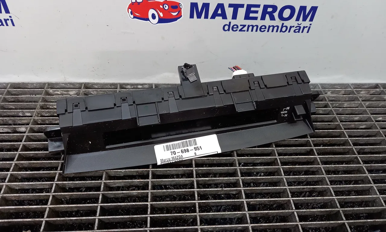 AFISAJ BORD MAZDA 6 2007-2013