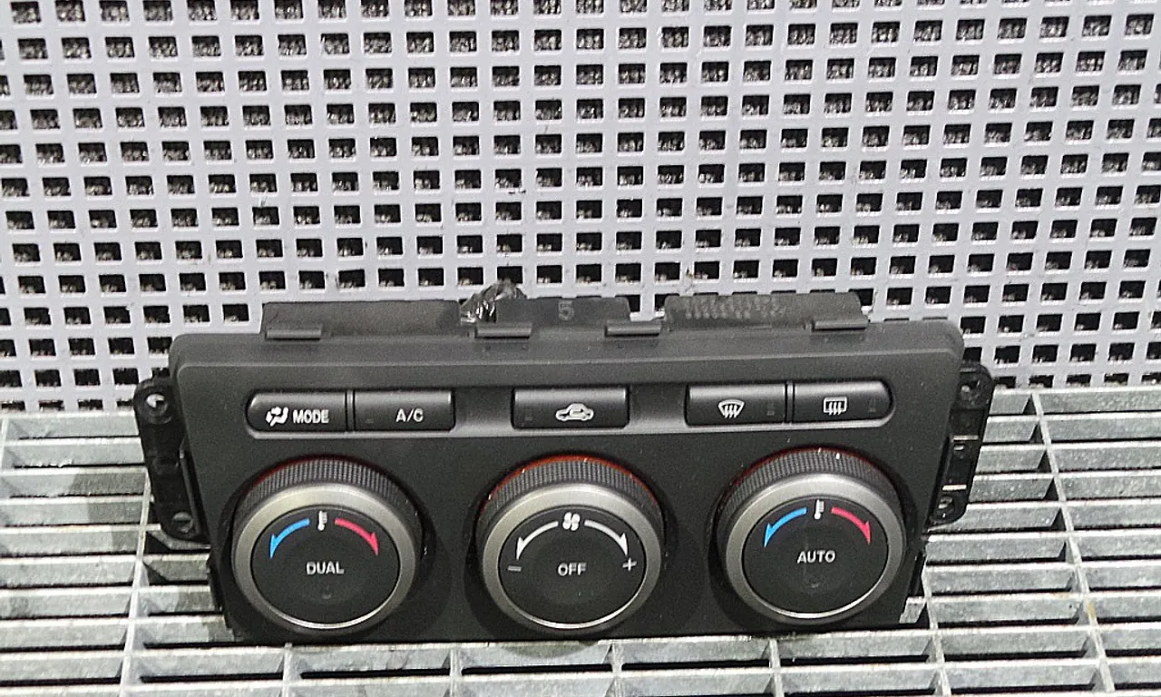 TABLOU COMANDA INCALZIRE MAZDA 6 2007-2013