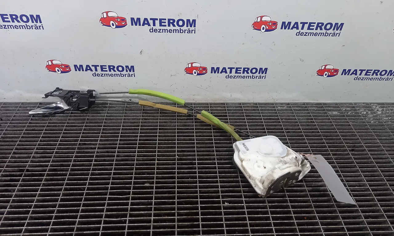 INCUIETOARE USA SPATE DREAPTA MAZDA 6 2012-2016