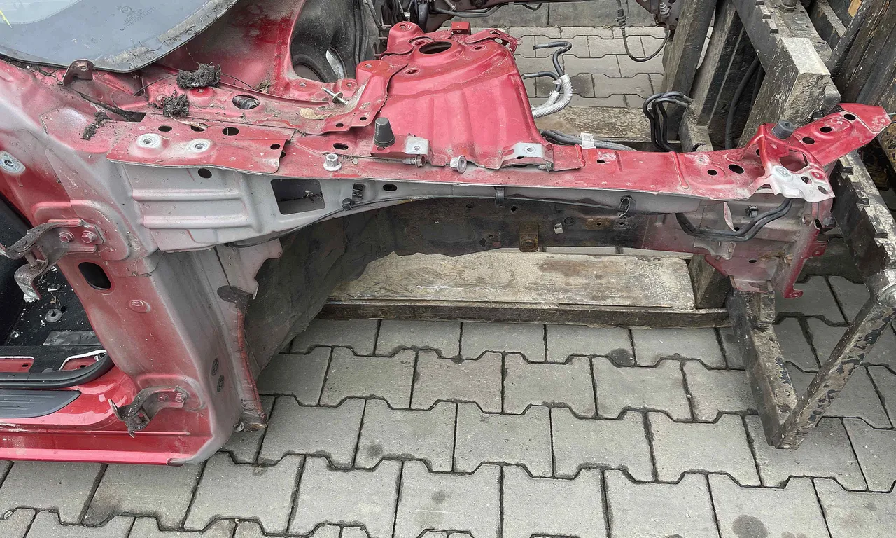 LONJERON DREAPTA MAZDA 6 2012-2016