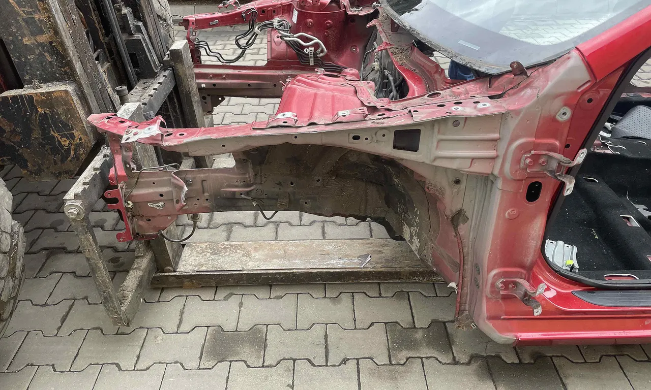LONJERON STANGA MAZDA 6 2012-2016