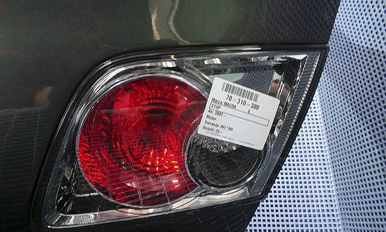 STOP INTERIOR DREAPTA MAZDA 6 2002-2008