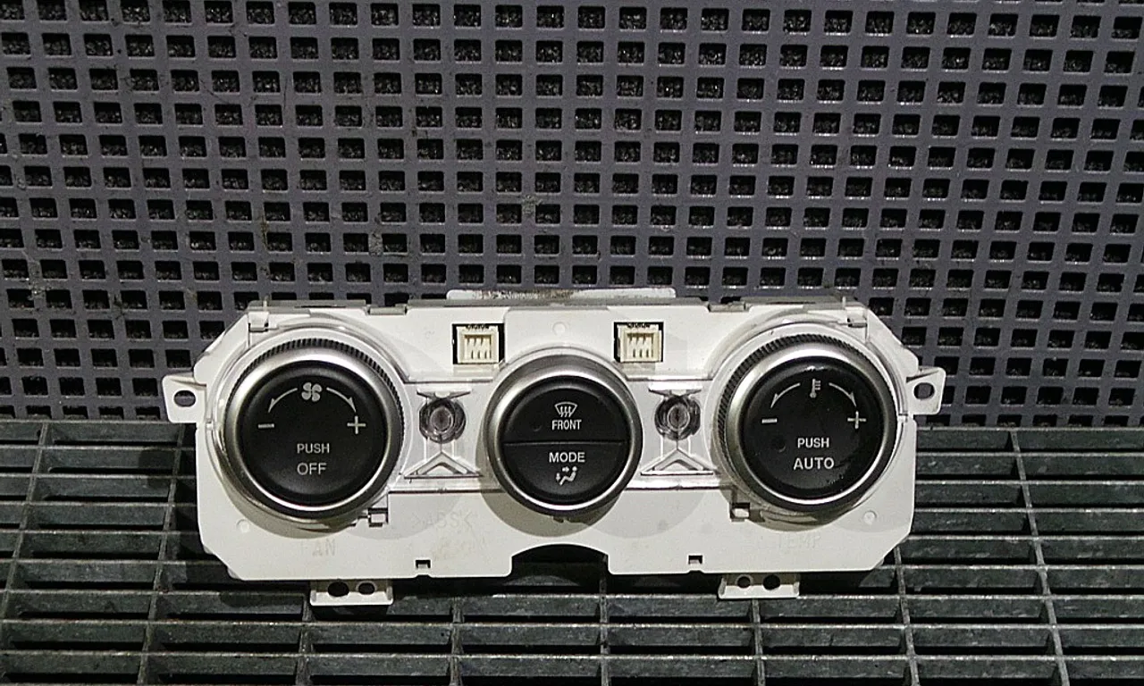 TABLOU COMANDA INCALZIRE MAZDA 6 2002-2008
