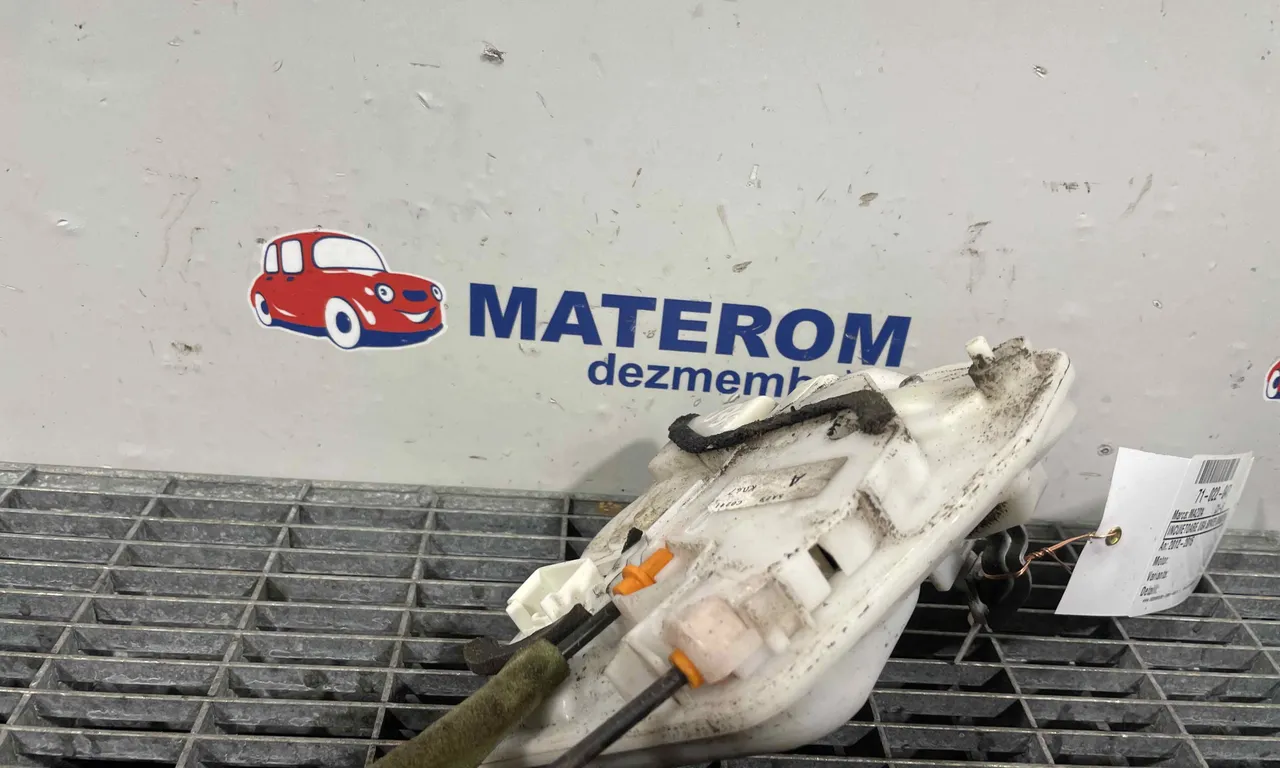 INCUIETOARE USA SPATE DREAPTA MAZDA CX-5 2011-2017