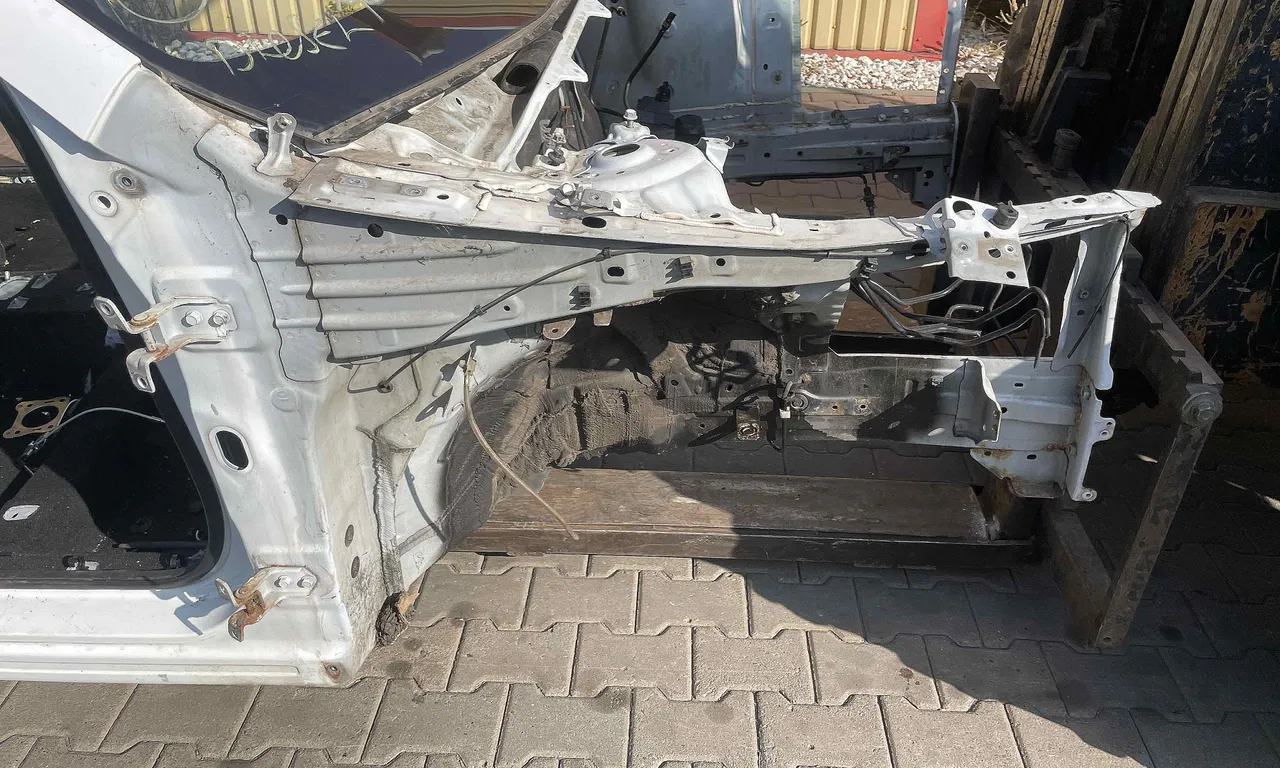 LONJERON DREAPTA MAZDA CX-5 2011-2017